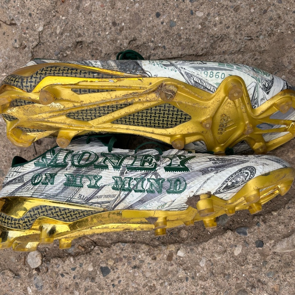 Football Cleats - Picture 2 of 3